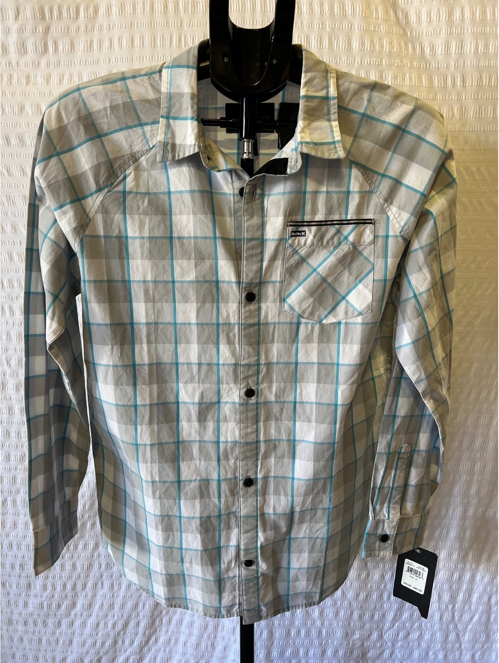 NWT Hurley Men’s XL Plaid Button Up Shirt Wolf Grey Turquoise Long Sleeve